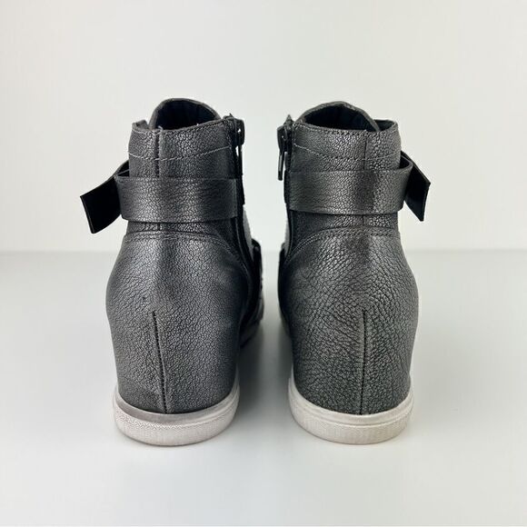 Aerosoles Street Smart Silver Metallic Gunmetal Wedge Booties - Picture 8 of 11